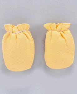 Child World Solid Colour Mittens Yellow