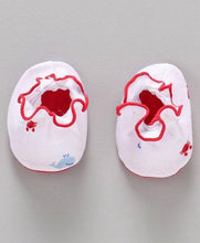 Load image into Gallery viewer, Printed Mittens &amp; Booties Pack of 2 Bird Print - White Red
