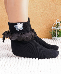 Fashionable Frill Socks In Black For Girls