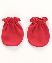 Load image into Gallery viewer, Printed Mittens &amp; Booties Pack of 2 Red Grey
