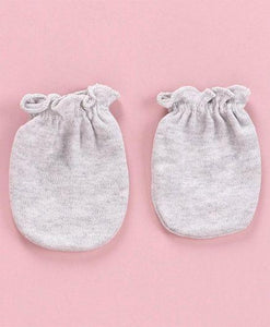 Printed Mittens & Booties Pack of 2 White Grey