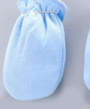 Load image into Gallery viewer, Child World Solid Colour Mittens Sky Blue
