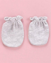 Load image into Gallery viewer, Printed Mittens &amp; Booties Pack of 2 White Grey
