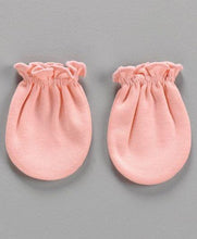 Load image into Gallery viewer, Printed Mittens &amp; Booties Pack of 2 Peach Pink
