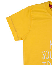Load image into Gallery viewer, Boys Solid Printed Yellow Baba Suit
