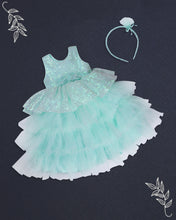 Load image into Gallery viewer, Girls Embellished Green Full Flared Party Frock
