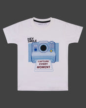 Load image into Gallery viewer, Boys Printed Off White Casual T Shirt
