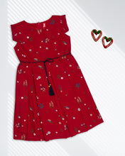 Load image into Gallery viewer, Girls Floral Printed Red Cotton Frock
