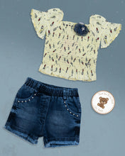 Load image into Gallery viewer, Yellow Flared Sleeve Top With Denim Shorts
